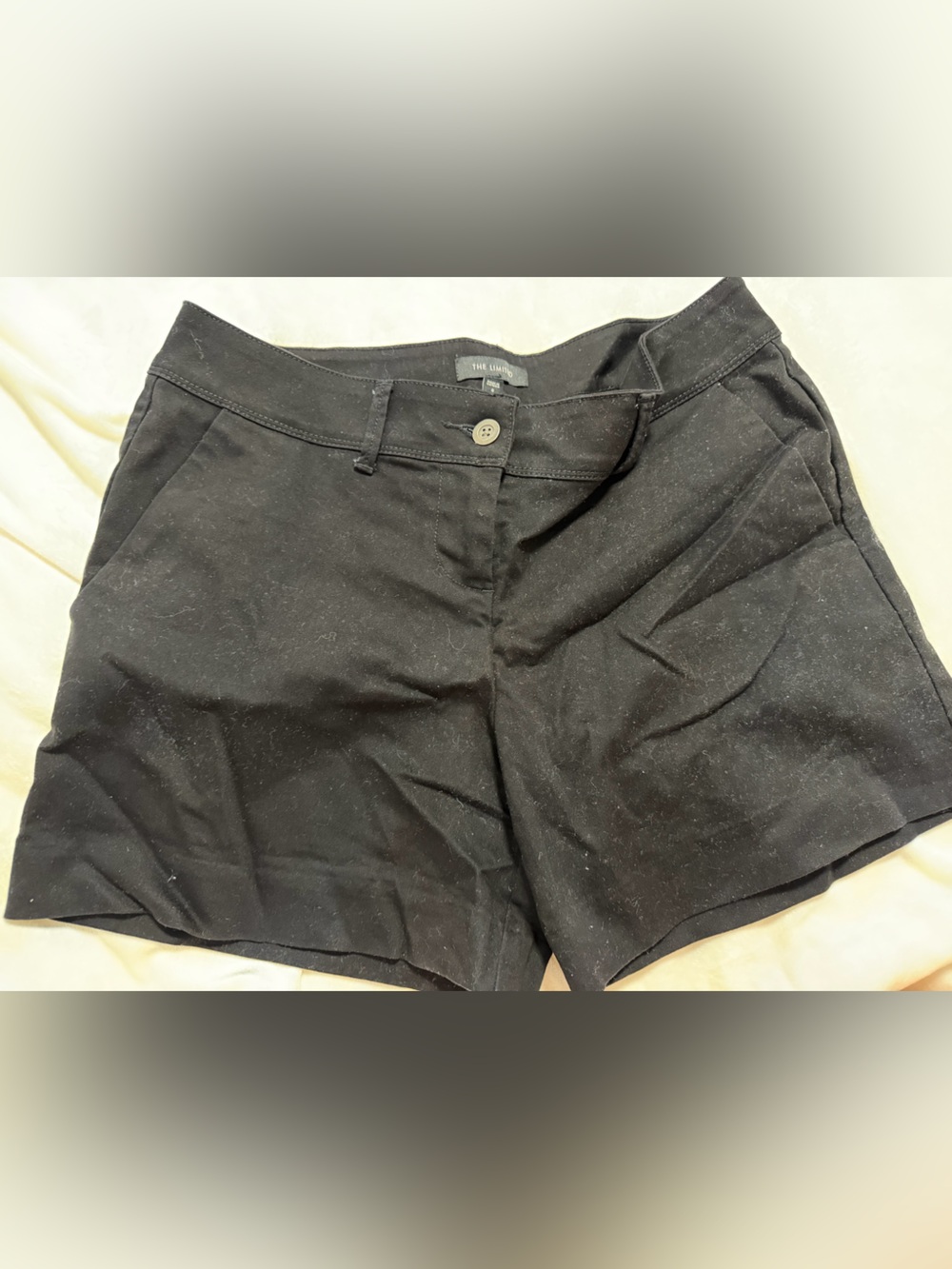 The Limited Black Tailored Dress Shorts Women’s Size 8